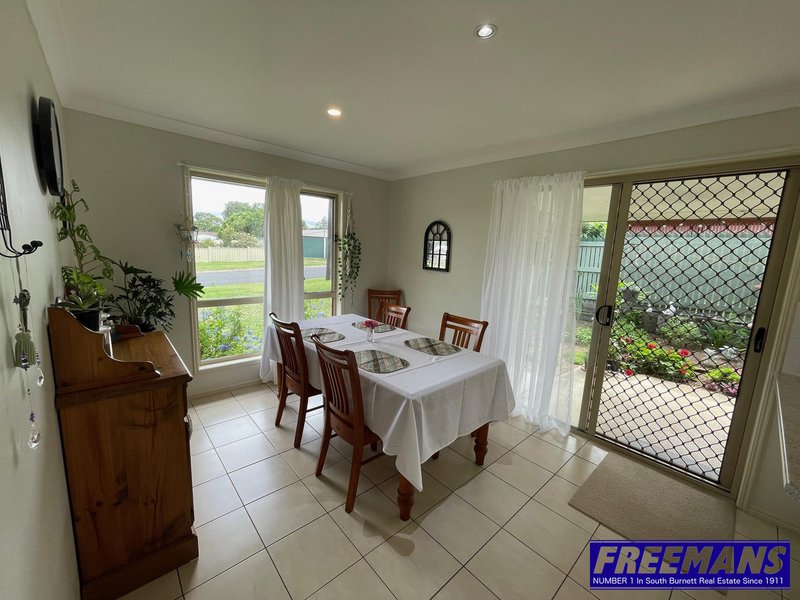 Photo - 2 Bunker Avenue, Nanango QLD 4615 - Image 5