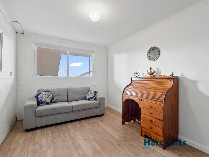 Photo - 2 Burnett Crescent, West Ulverstone TAS 7315 - Image 11