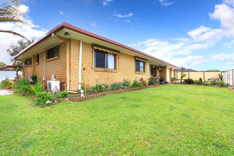 Photo - 2 Burrendong Road, Coombabah QLD 4216 - Image 17