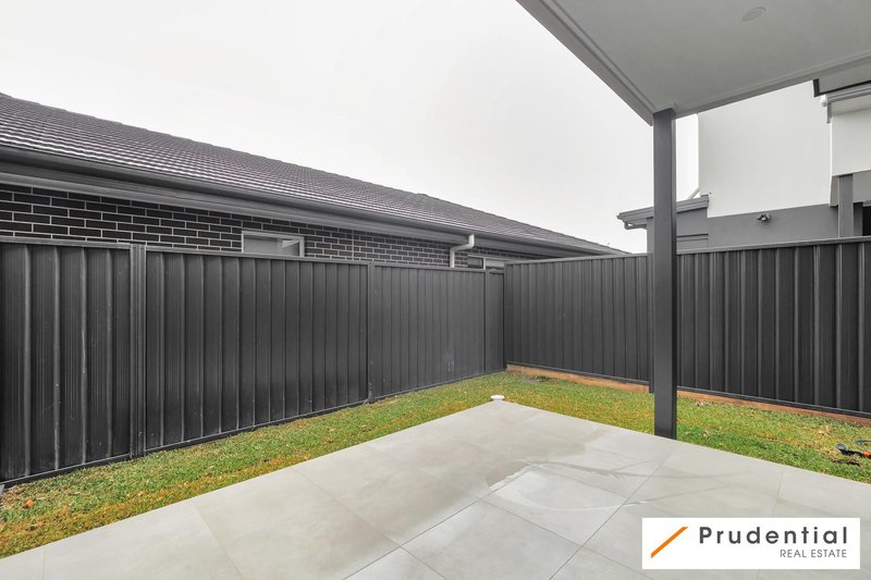 Photo - 2 Burrough Street, Catherine Field NSW 2557 - Image 8