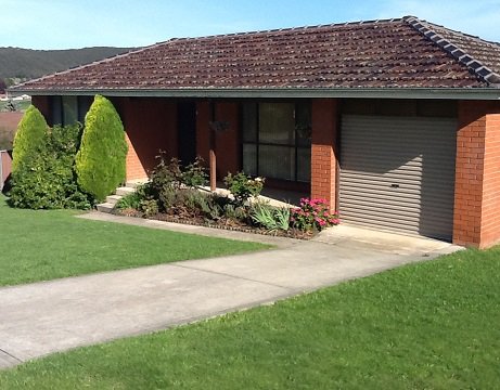 2 Busby Street, Lithgow NSW 2790