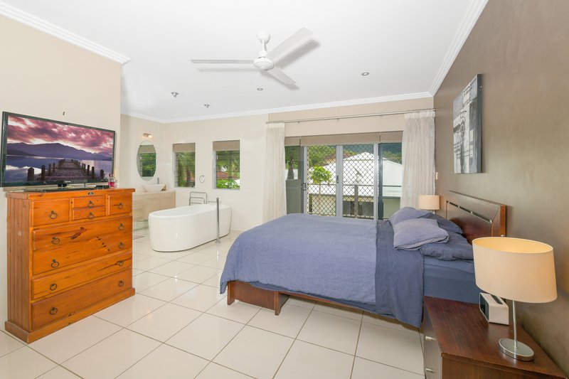 Photo - 2 Bushlark Place, Smithfield QLD 4878 - Image 13