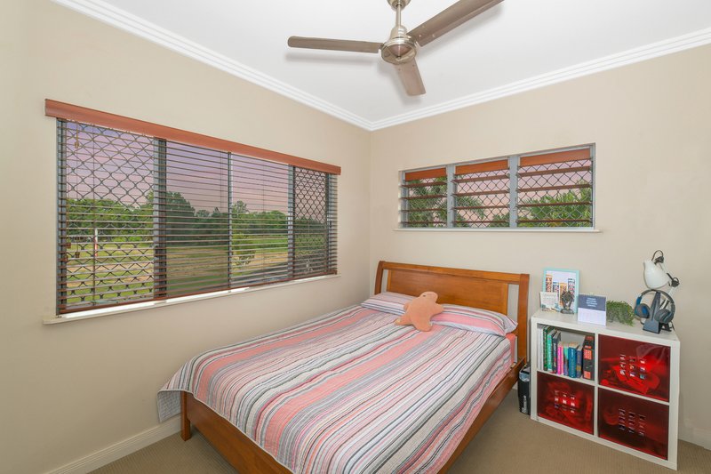 Photo - 2 Bushlark Place, Smithfield QLD 4878 - Image 16