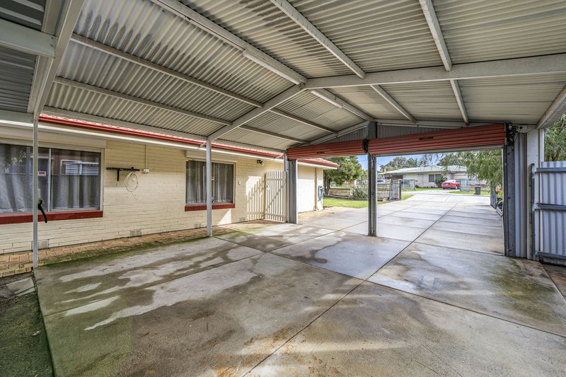 Photo - 2 Butt Place, Orelia WA 6167 - Image 6