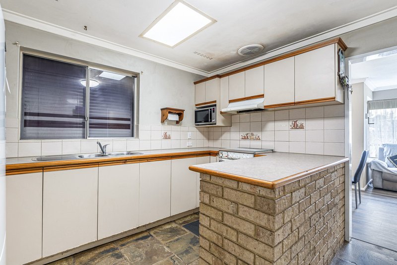 Photo - 2 Butt Place, Orelia WA 6167 - Image 24