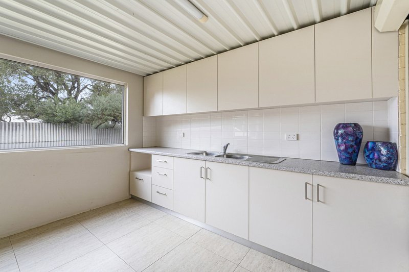 Photo - 2 Butt Place, Orelia WA 6167 - Image 26