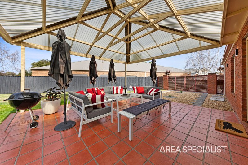 Photo - 2 Byrne Close, Berwick VIC 3806 - Image 24