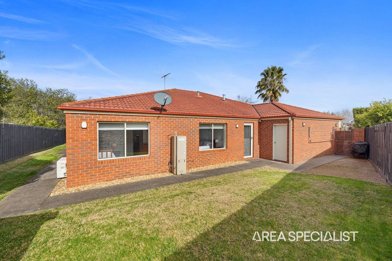 Photo - 2 Byrne Close, Berwick VIC 3806 - Image 29