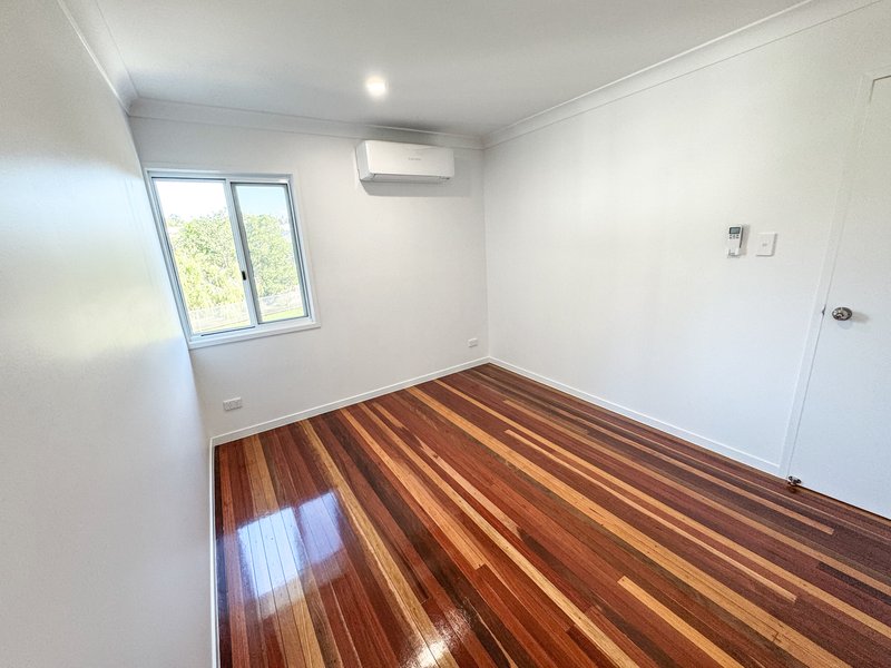 Photo - 2 Bywood Street, Sunnybank Hills QLD 4109 - Image 28