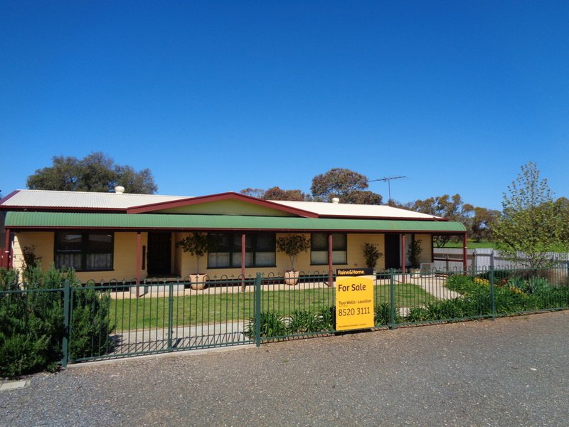 Photo - 2 Calaroga Street, Mallala SA 5502 - Image 1