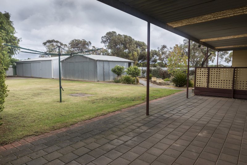 Photo - 2 Calaroga Street, Mallala SA 5502 - Image 12