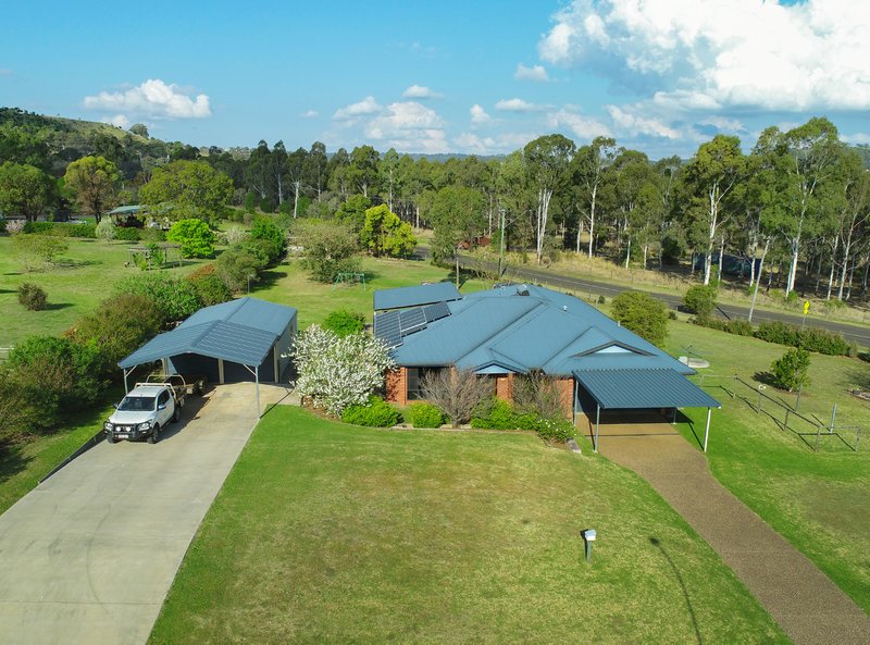 Photo - 2 Calcutt Road, Gowrie Junction QLD 4352 - Image