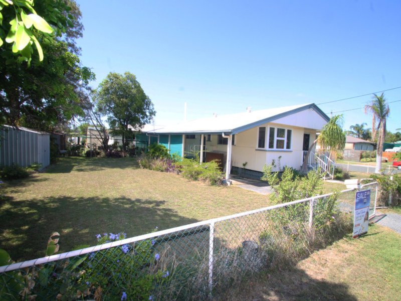 Photo - 2 Callide Crescent, Barney Point QLD 4680 - Image 8