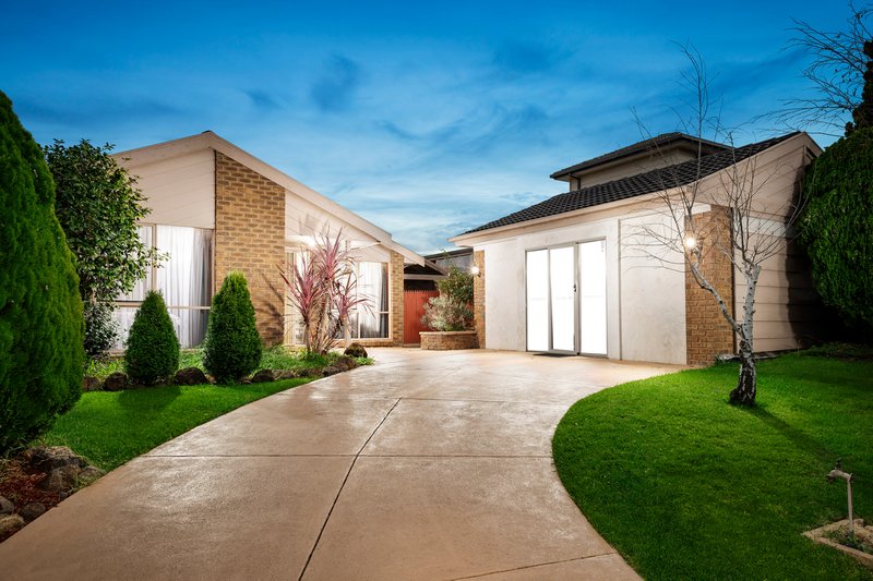 2 Caloola Court, Rowville VIC 3178