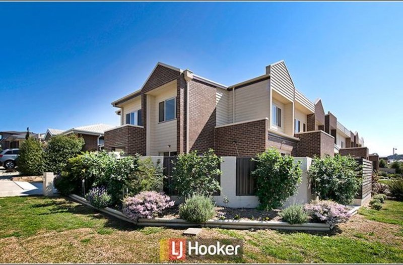 Photo - 2 Calyute Street, Bonner ACT 2914 - Image 2