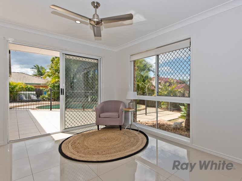 Photo - 2 Camarsh Drive, Murrumba Downs QLD 4503 - Image 10