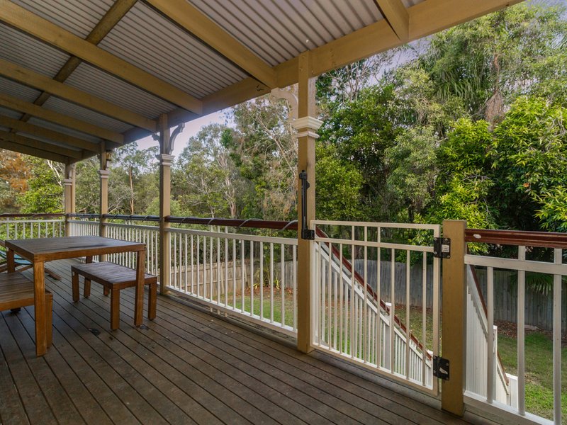 Photo - 2 Cambridge Crescent, Forest Lake QLD 4078 - Image 14