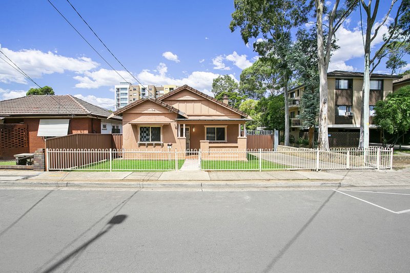 Photo - 2 Cambridge Street, Merrylands NSW 2160 - Image 5