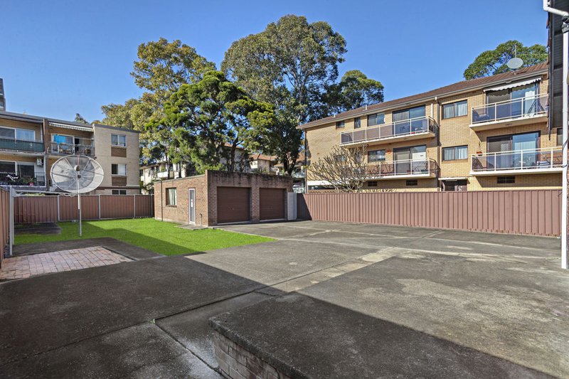 Photo - 2 Cambridge Street, Merrylands NSW 2160 - Image 15