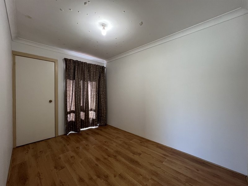 Photo - 2 Camden Court, Thornlie WA 6108 - Image 14