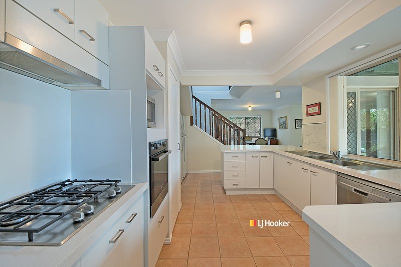 Photo - 2 Cammeray Place, Mango Hill QLD 4509 - Image 3