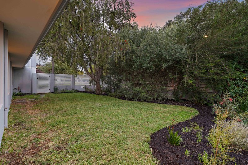 Photo - 2 Campion Crescent, Attadale WA 6156 - Image 9
