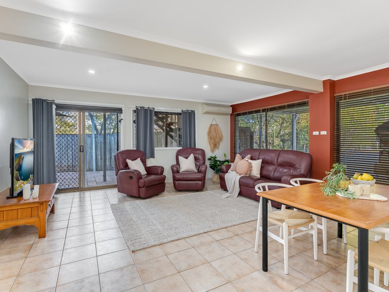 Photo - 2 Caneby Street, Everton Hills QLD 4053 - Image 29