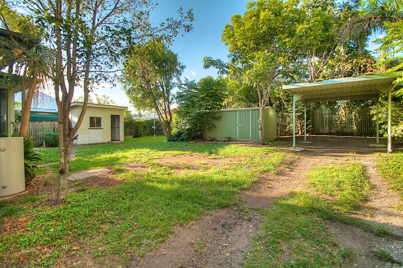 Photo - 2 Canning Lane, North Ipswich QLD 4305 - Image 13