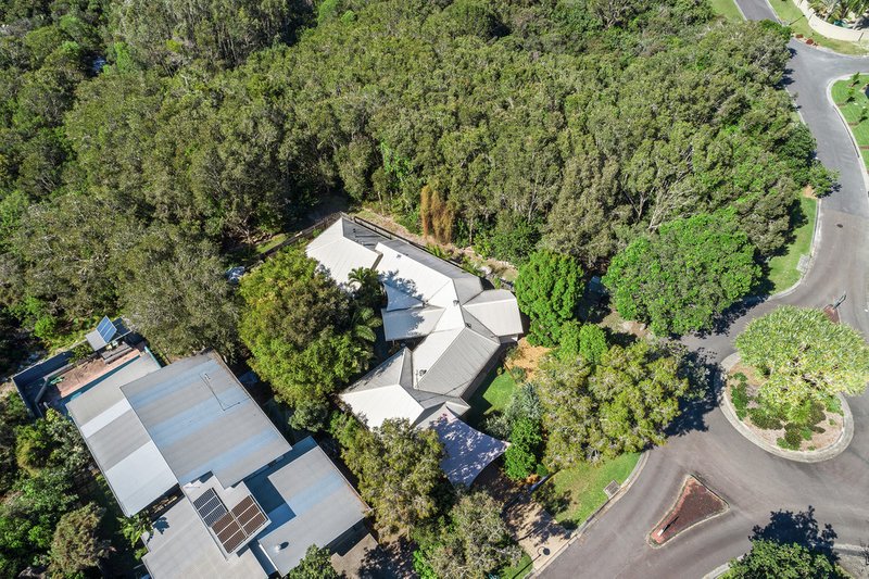 Photo - 2 Captains Court, Sunrise Beach QLD 4567 - Image 22