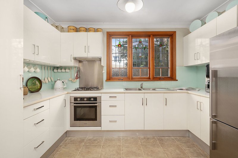 Photo - 2 Cardwell Street, Balmain NSW 2041 - Image 4