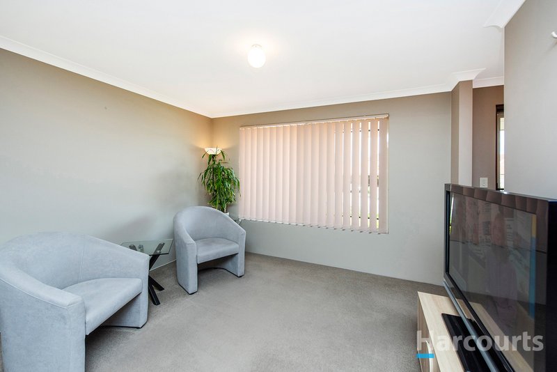 Photo - 2 Carisbrooke Loop, Hocking WA 6065 - Image 6