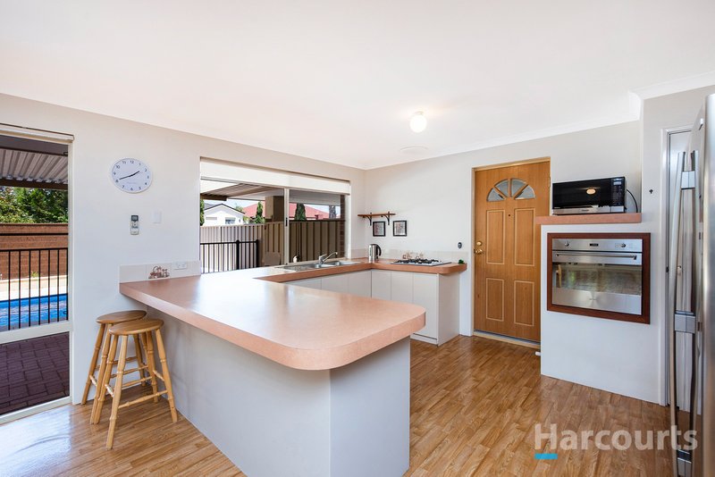 Photo - 2 Carisbrooke Loop, Hocking WA 6065 - Image 9