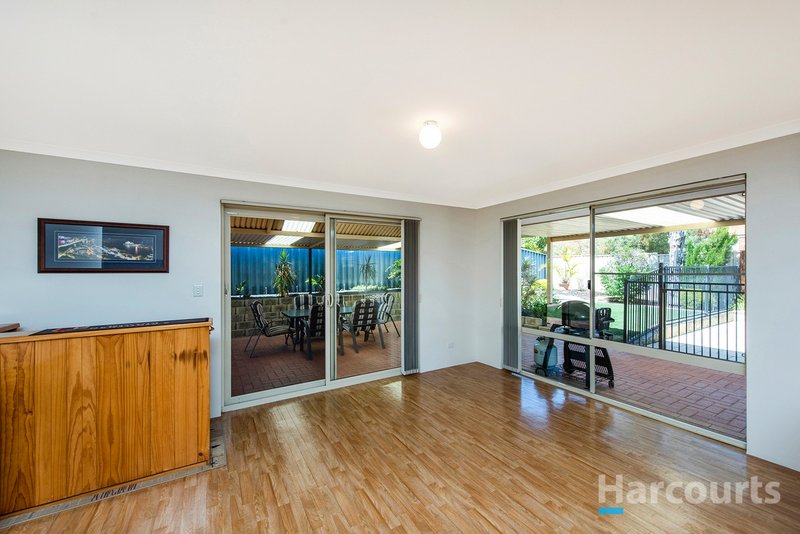 Photo - 2 Carisbrooke Loop, Hocking WA 6065 - Image 24