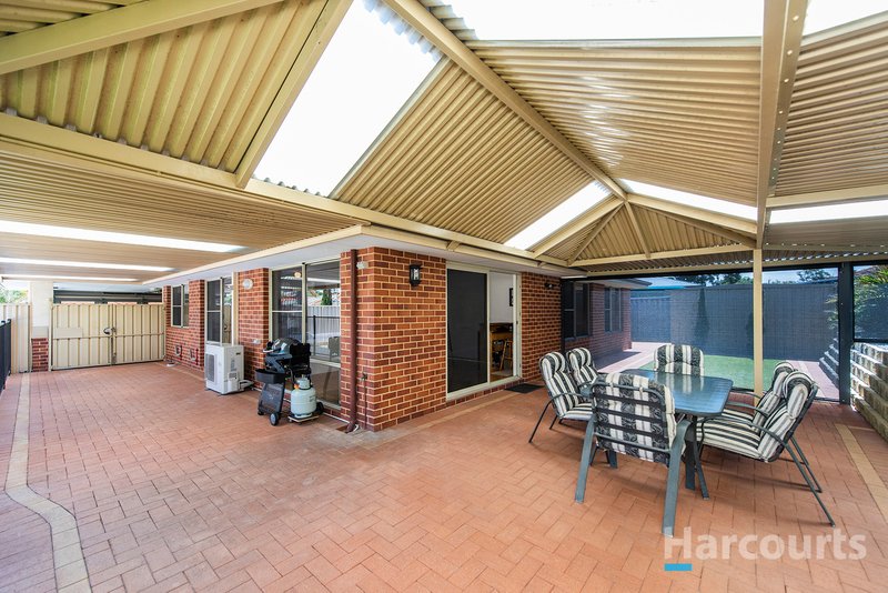 Photo - 2 Carisbrooke Loop, Hocking WA 6065 - Image 25