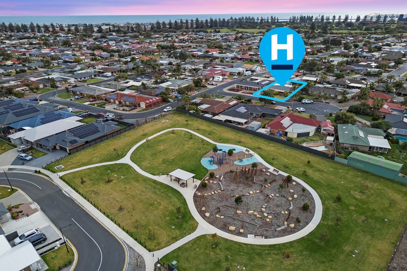 2 Carlson Court, North Haven SA 5018