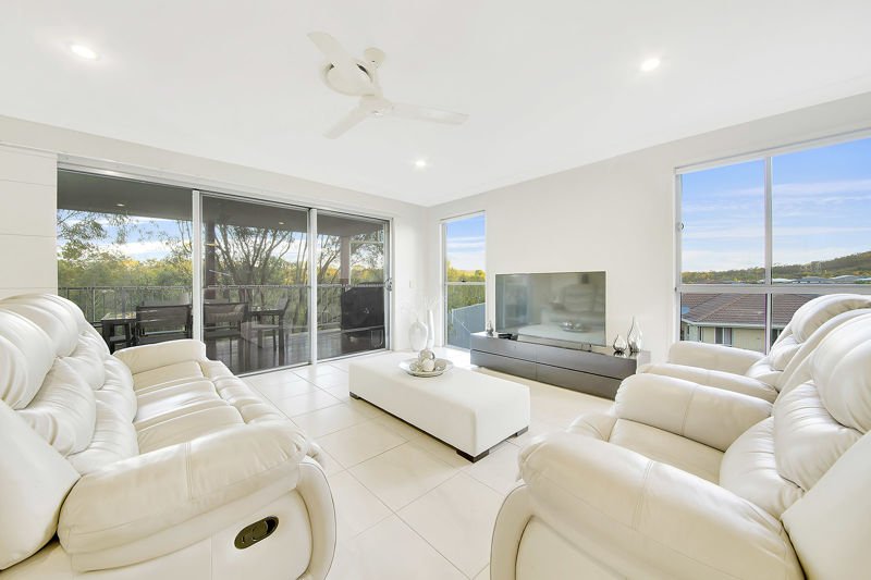 Photo - 2 Carlsson Place, Kirkwood QLD 4680 - Image 6