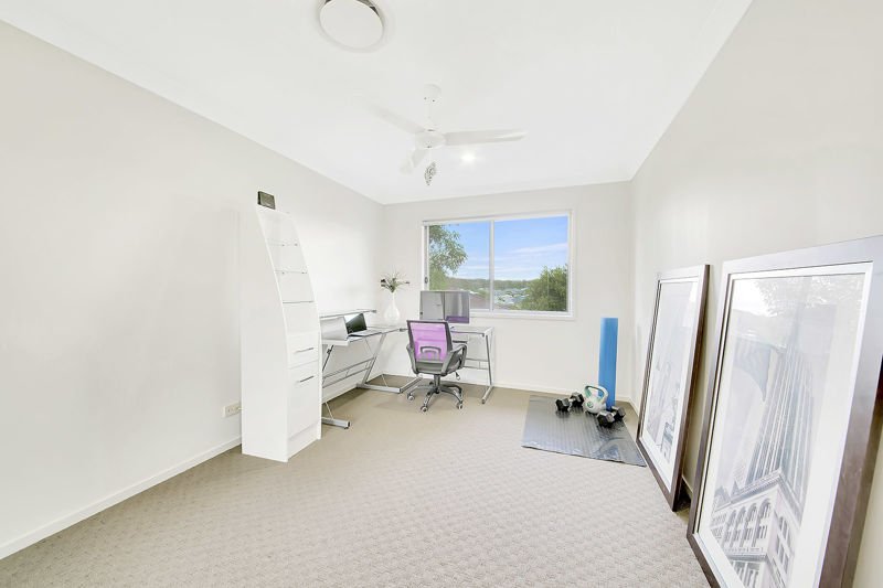 Photo - 2 Carlsson Place, Kirkwood QLD 4680 - Image 12