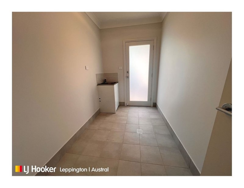 Photo - 2 Carnamah Road, Austral NSW 2179 - Image 4
