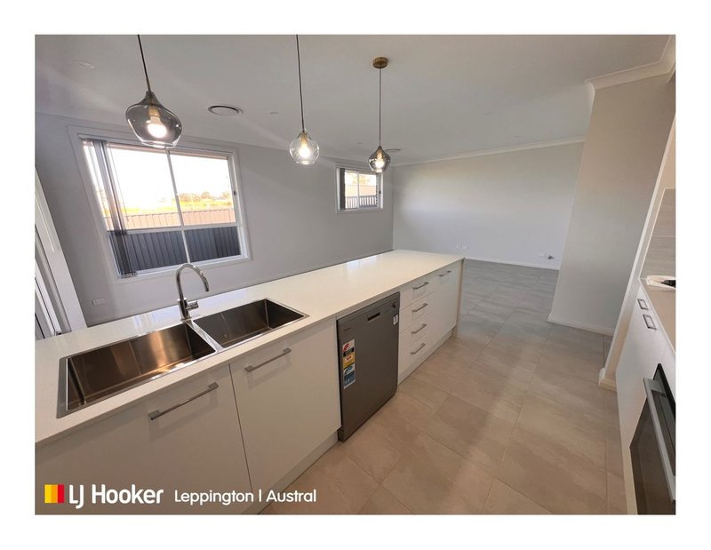 Photo - 2 Carnamah Road, Austral NSW 2179 - Image 7