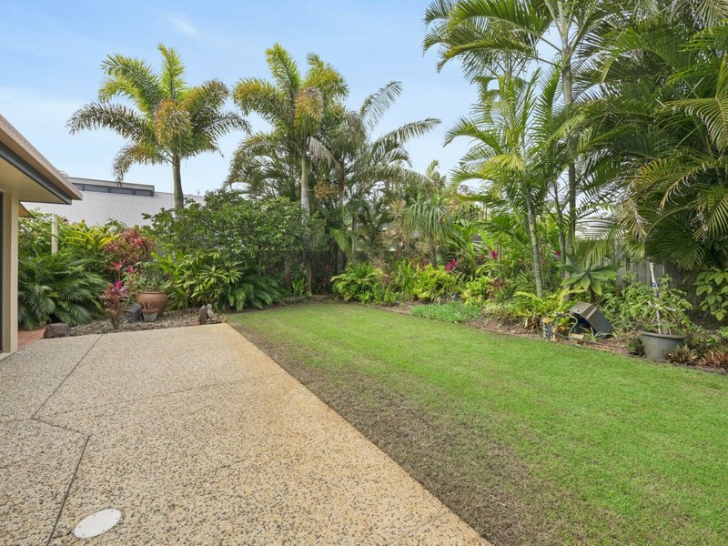 Photo - 2 Carnoustie Court, Twin Waters QLD 4564 - Image 2