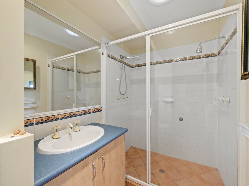 Photo - 2 Carnoustie Court, Twin Waters QLD 4564 - Image 13