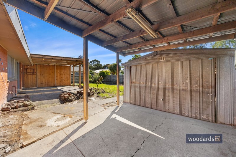 Photo - 2 Caroline Court, Bayswater VIC 3153 - Image 12