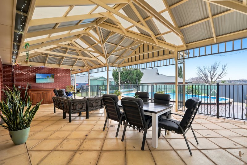 Photo - 2 Carpentaria Way, Hewett SA 5118 - Image 22