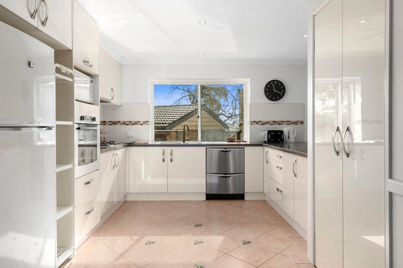 Photo - 2 Carramar Grove, Terrey Hills NSW 2084 - Image 4