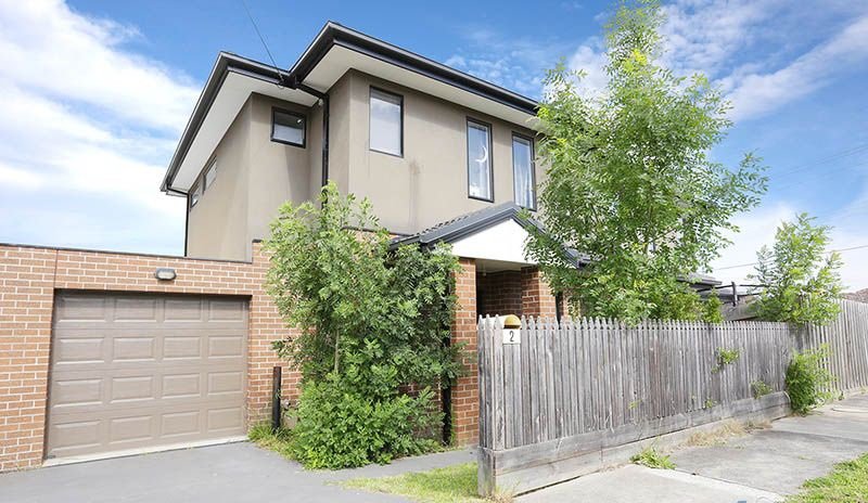 2 Carroll Avenue, Dandenong VIC 3175