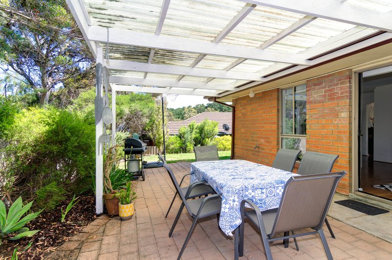 Photo - 2 Cassia Court, Aberfoyle Park SA 5159 - Image 18