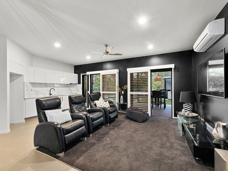 Photo - 2 Cassia Court, Brookwater QLD 4300 - Image 31