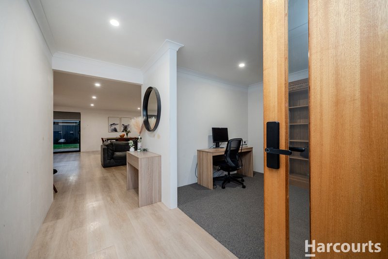 Photo - 2 Castella Drive, Caversham WA 6055 - Image 5