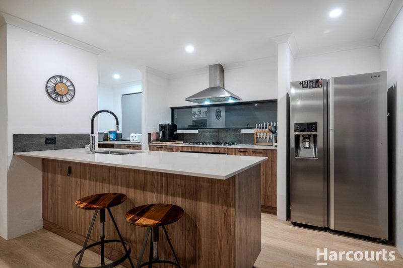 Photo - 2 Castella Drive, Caversham WA 6055 - Image 12