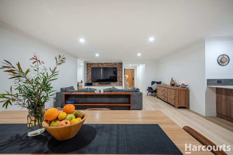 Photo - 2 Castella Drive, Caversham WA 6055 - Image 14